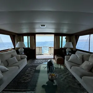 Yacht Our Alissa Sant Adria de Besos